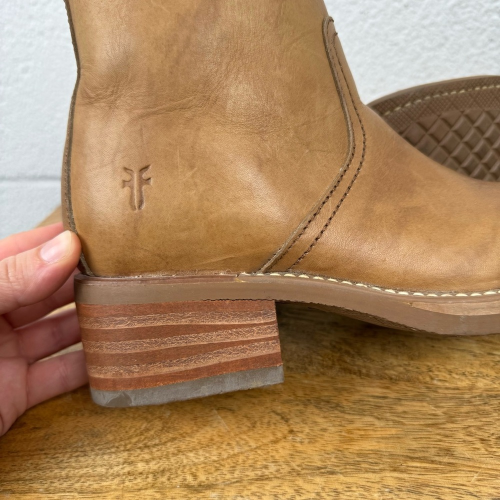 Frye Campus Chelsea Short Light Tan Square Toe Y2K Ankle Boots Size 5 - Picture 13 of 15